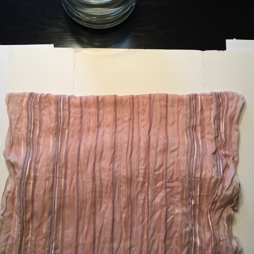 Pink Infinity scarf - Picture 3 of 3